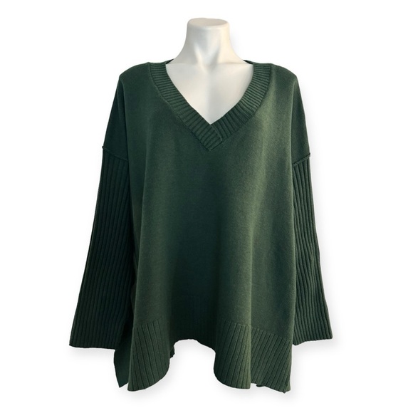 FREE PEOPLE Orion Tunic Oversized Sweater Black Forest Green NEW - Picture 4 of 11